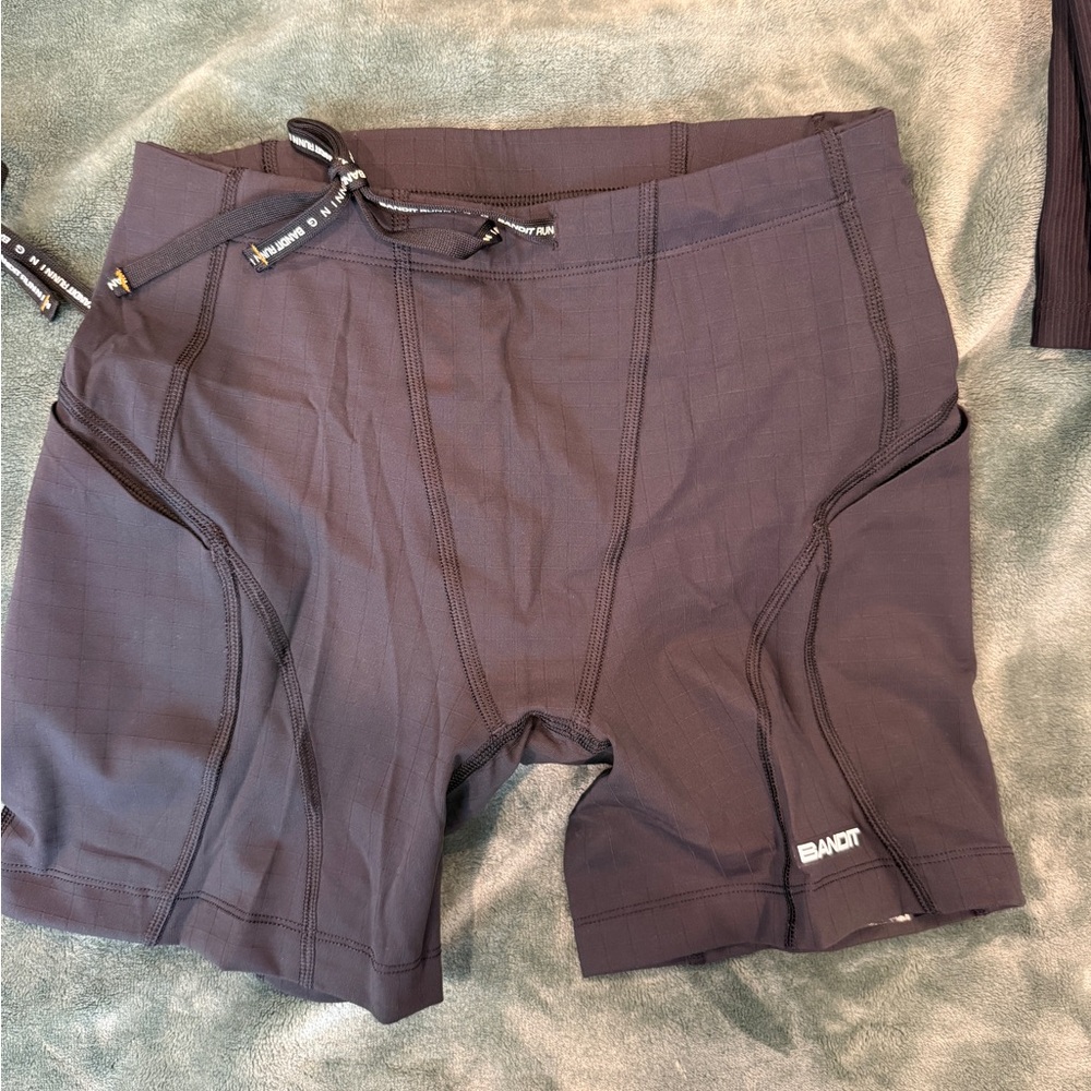 Bandit running gridlock 7 pockets quarter tights